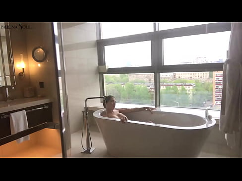 ❤️ Tremenda nena masturbando apasionadamente su coño en el baño ❌ Video de porno de calidad en es.pornosexphoto.ru ❌️